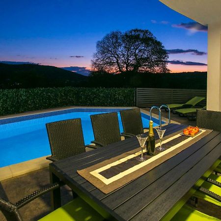 Villa Croatia Sea View With Heated Pool Vinišće Eksteriør bilde