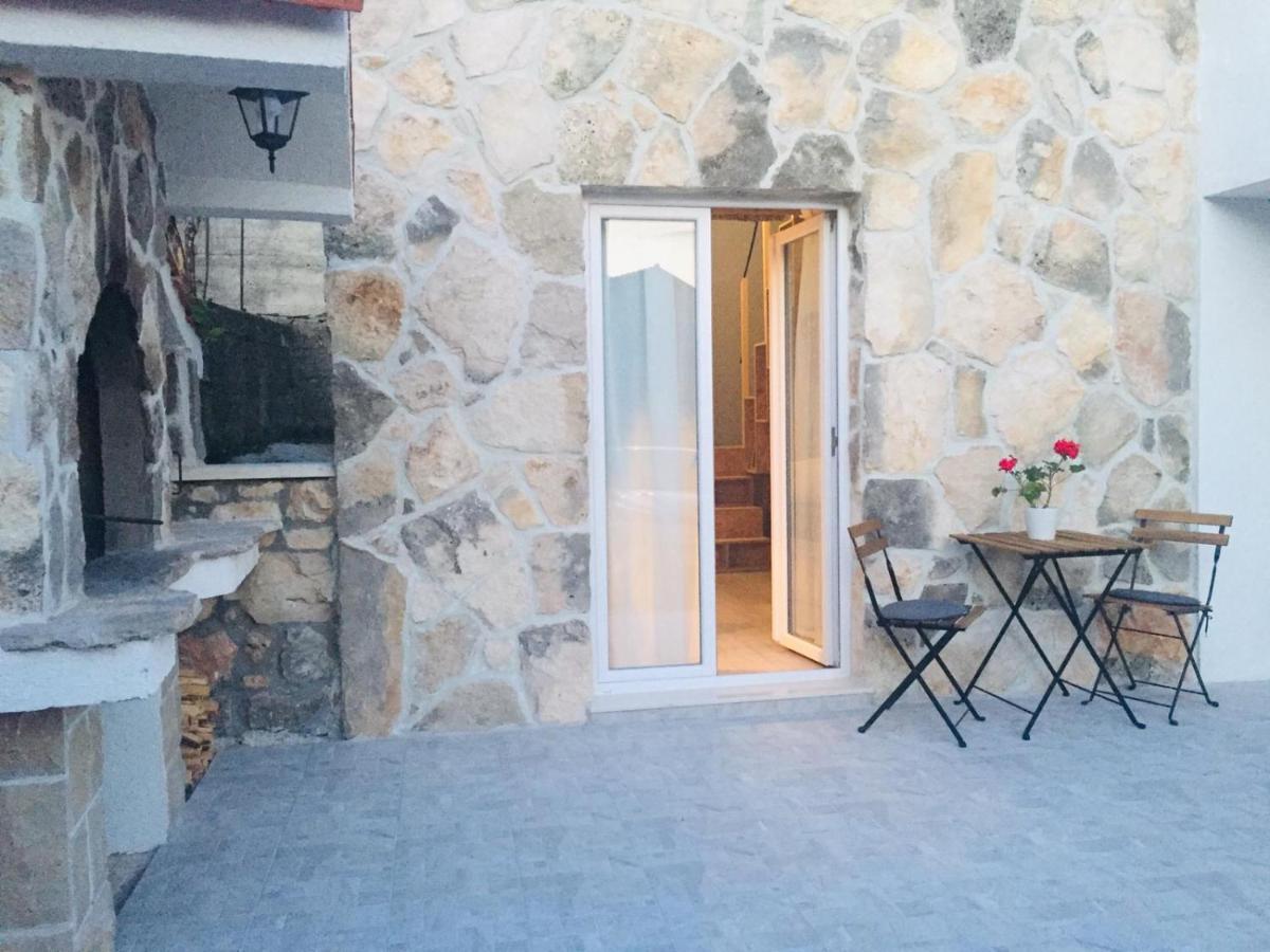 Villa Croatia Sea View With Heated Pool Vinišće Eksteriør bilde