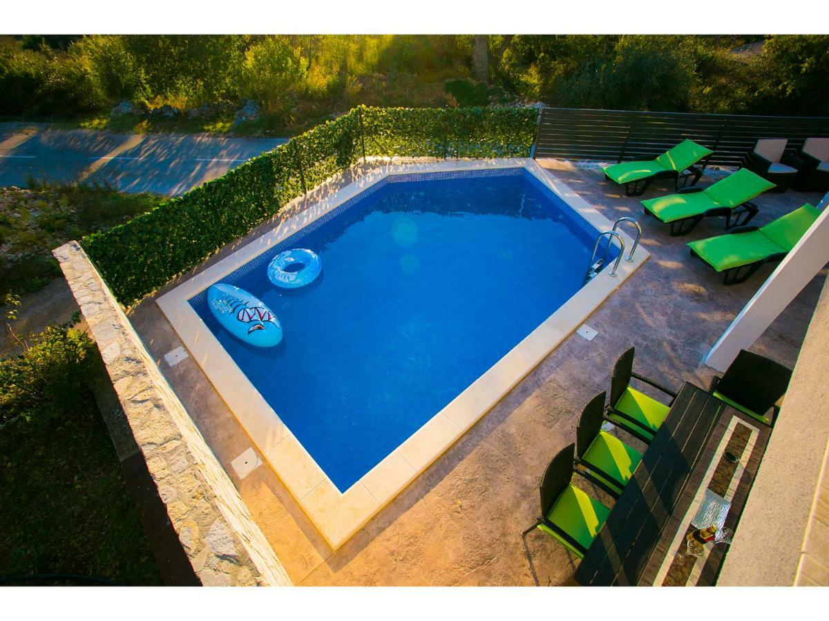 Villa Croatia Sea View With Heated Pool Vinišće Eksteriør bilde